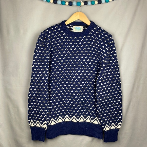 ❄️ Vintage! ❄️ Royal North Mills Outfitters Sweater - Picture 1 of 12